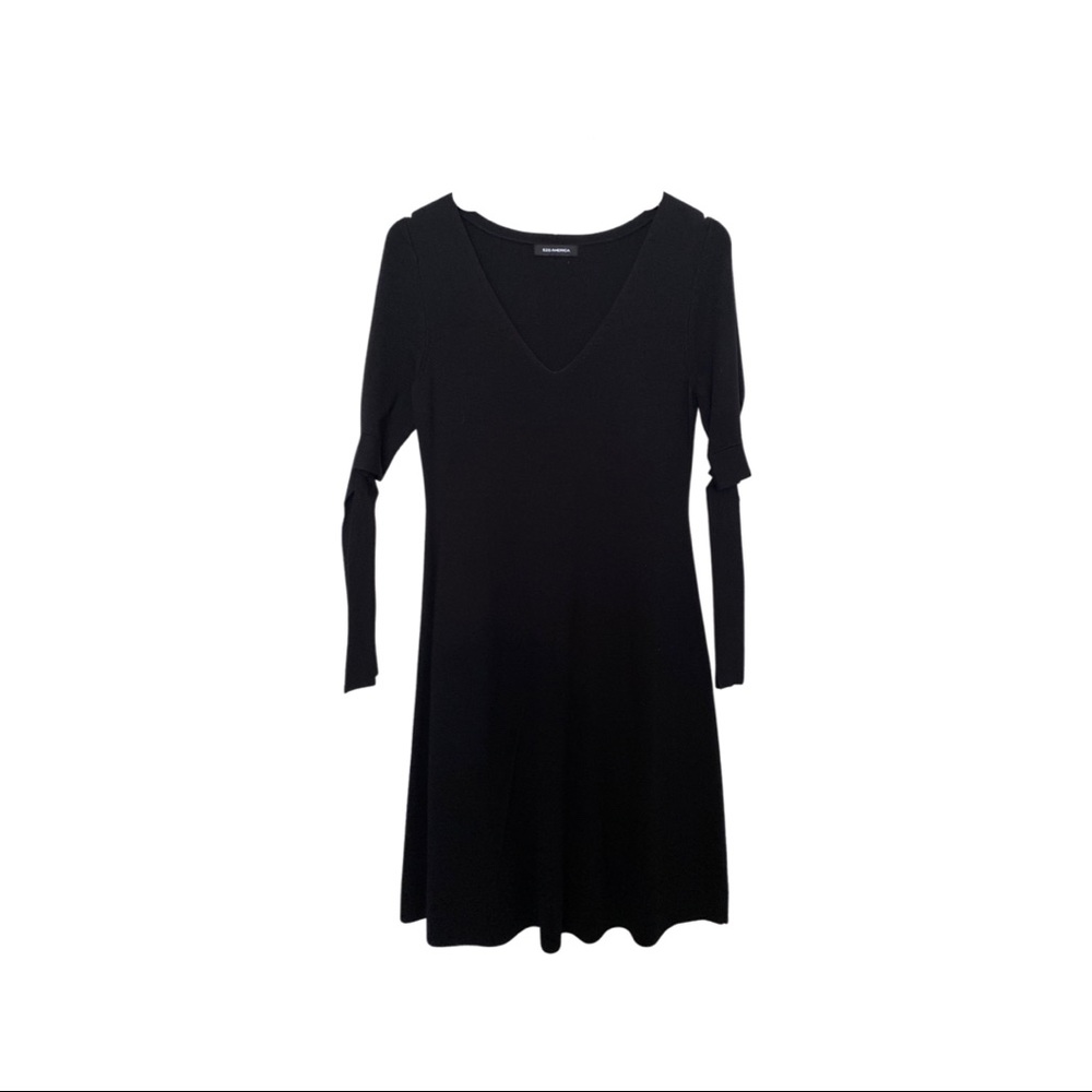Ribbed Black Dress